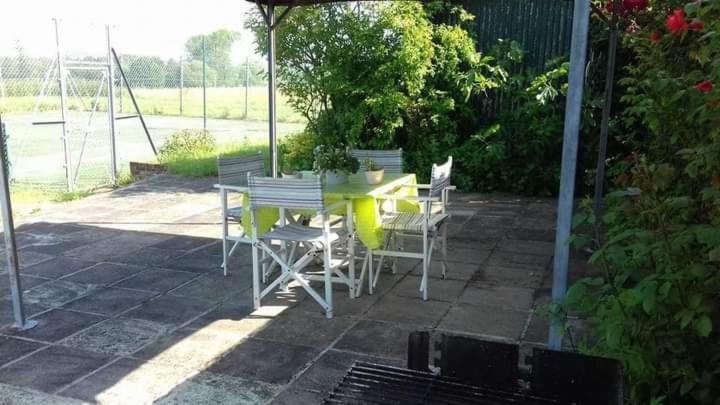 Plumpton Barn Villa Ashford  Bagian luar foto