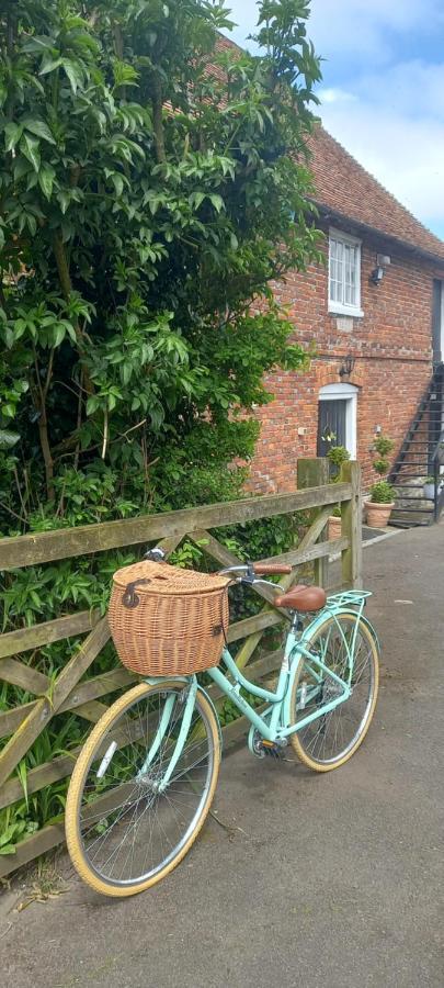 Plumpton Barn Villa Ashford  Bagian luar foto