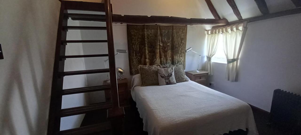 Plumpton Barn Villa Ashford  Bagian luar foto